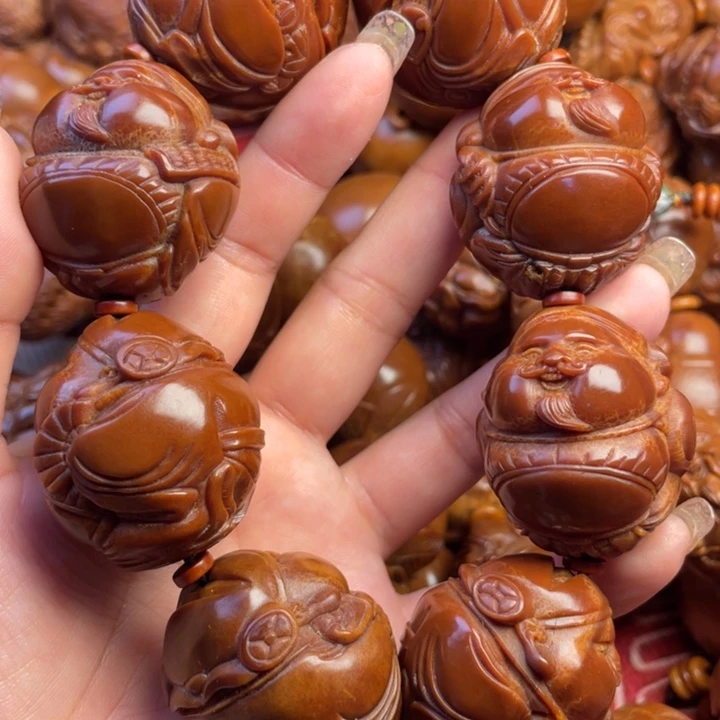 橄榄核吊坠贾*橄榄核