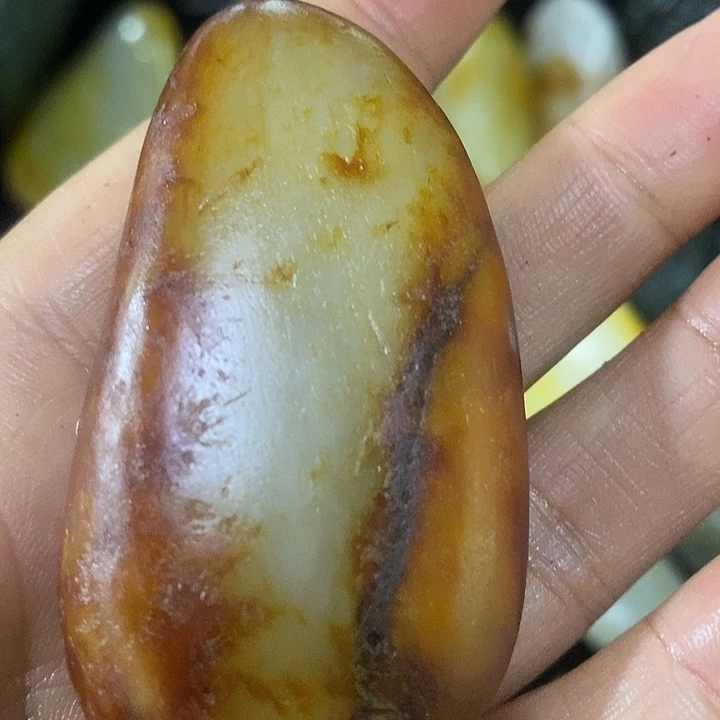 未镶嵌和田玉（糖玉）挂件