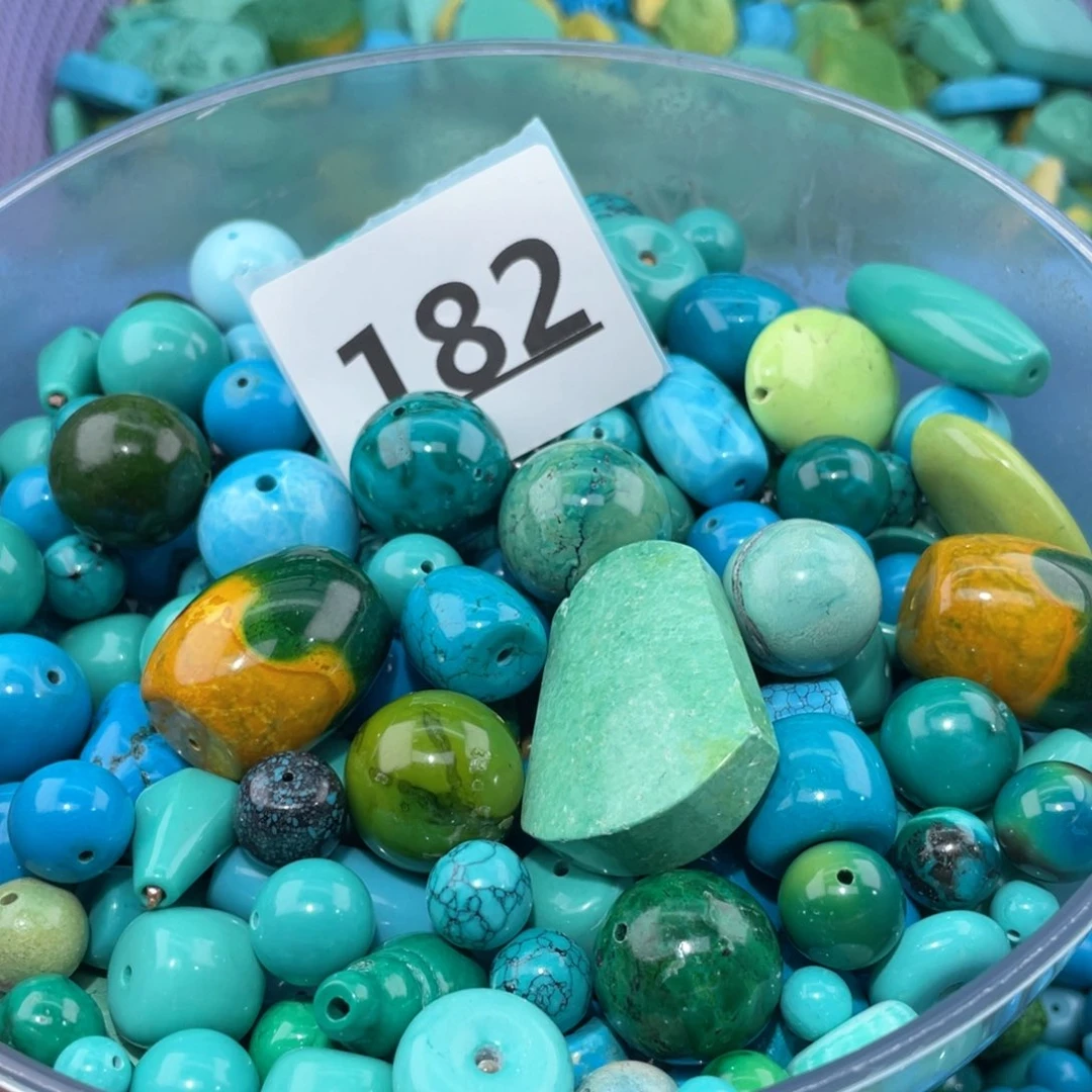 未镶嵌菱锰矿珠宝半成品