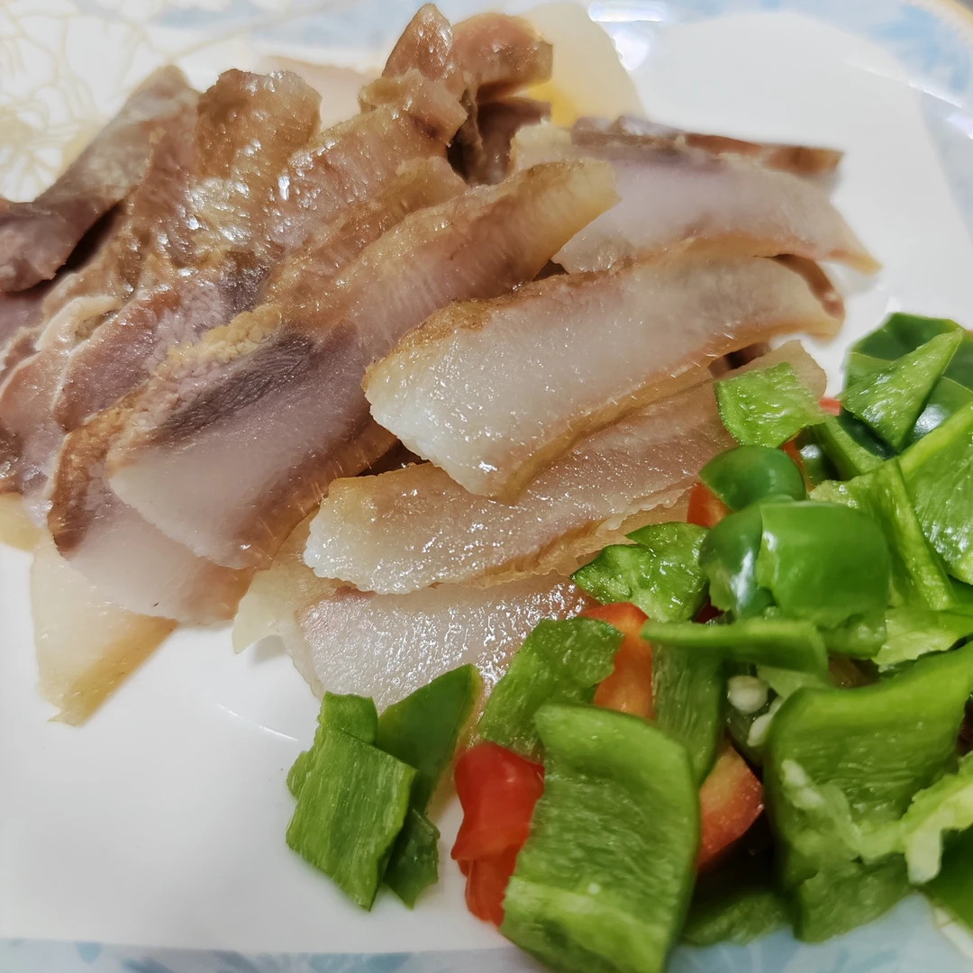安徽桐城农家传统腌制土猪脸肉特产咸猪头肉下饭菜风干猪脸肉腊货