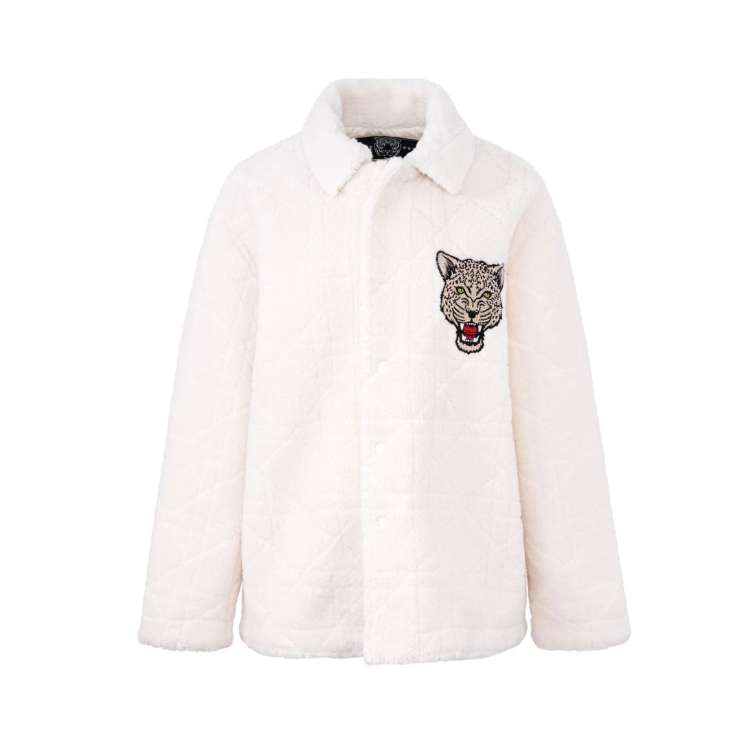 TCH服饰店播-潮牌秋冬豹子刺绣切割线面料毛绒白色外套T69D276033