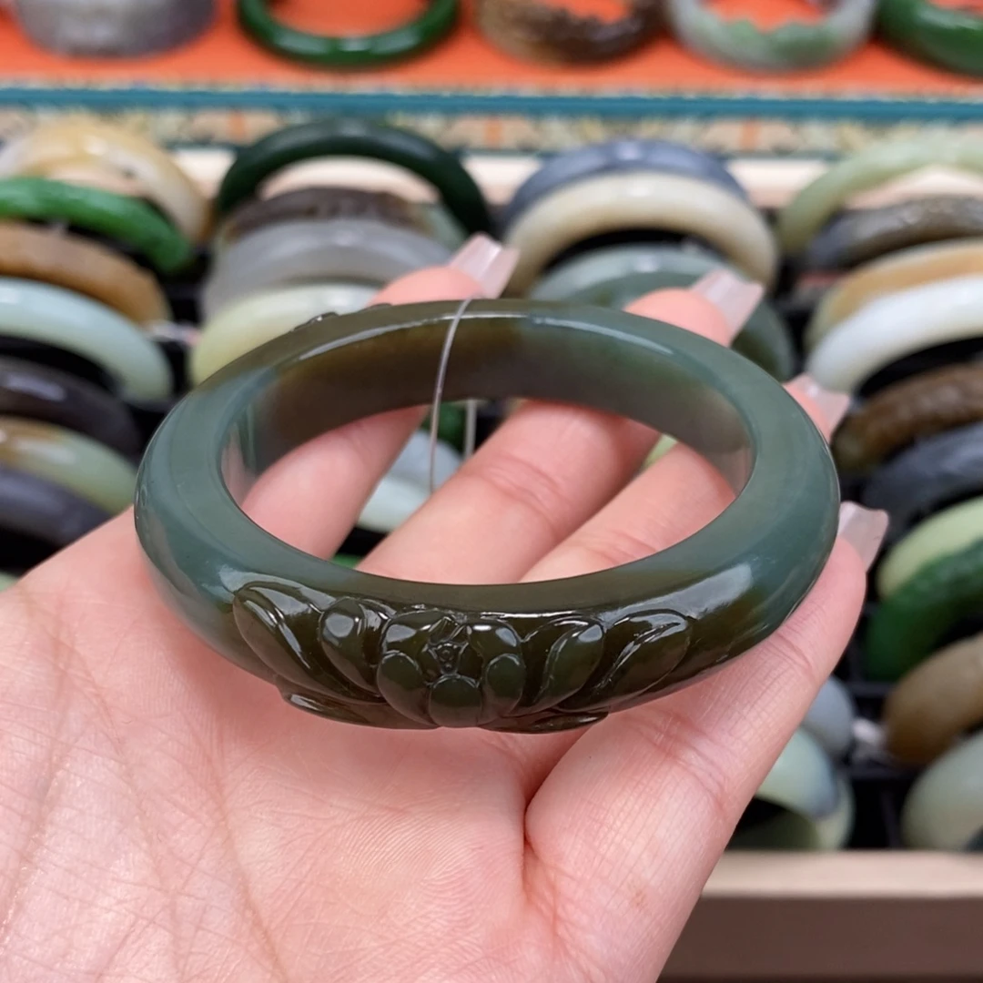 和田玉未镶嵌手镯54.1