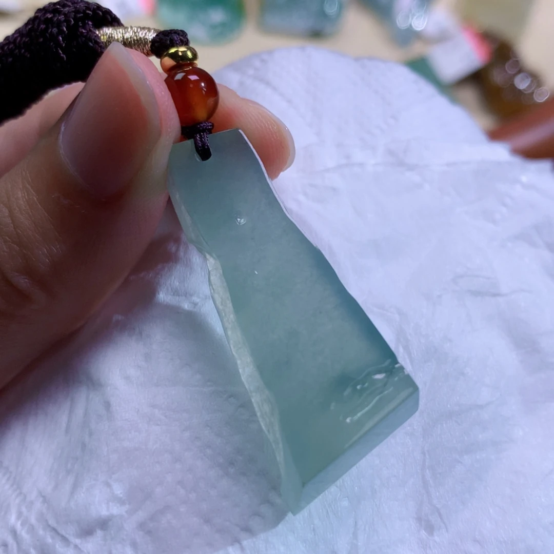 【闪购商品】颈饰未镶嵌翡翠