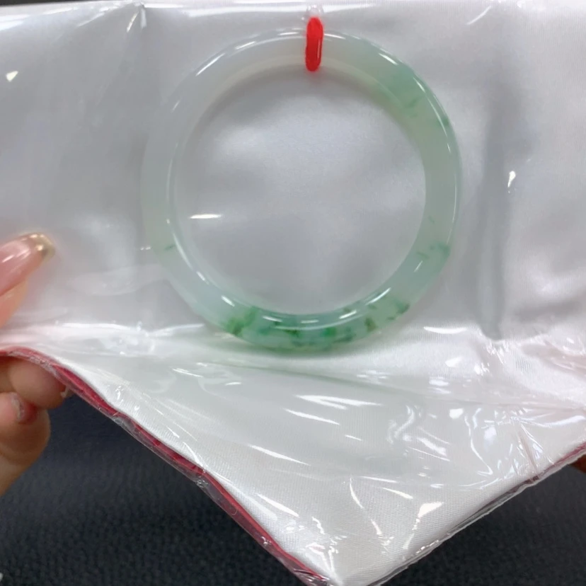 【闪购商品】翡翠手镯未镶嵌翡翠