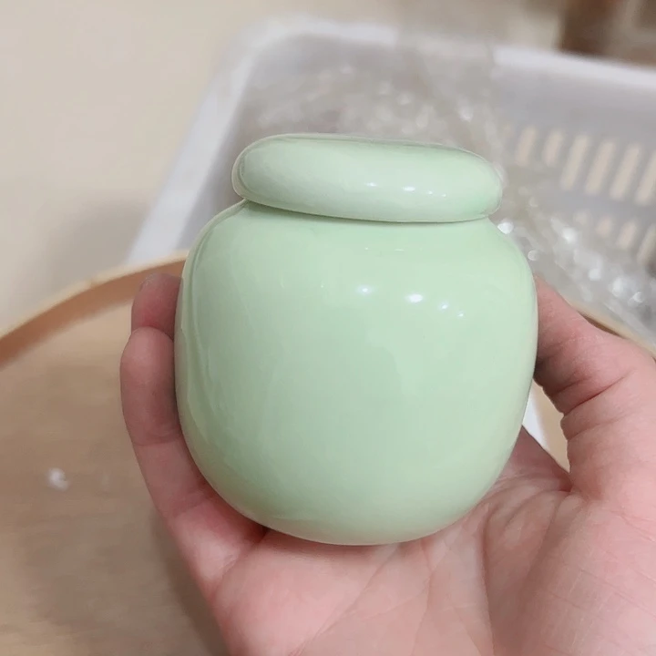 微瑕无运费险介意勿拍，谢谢支持
