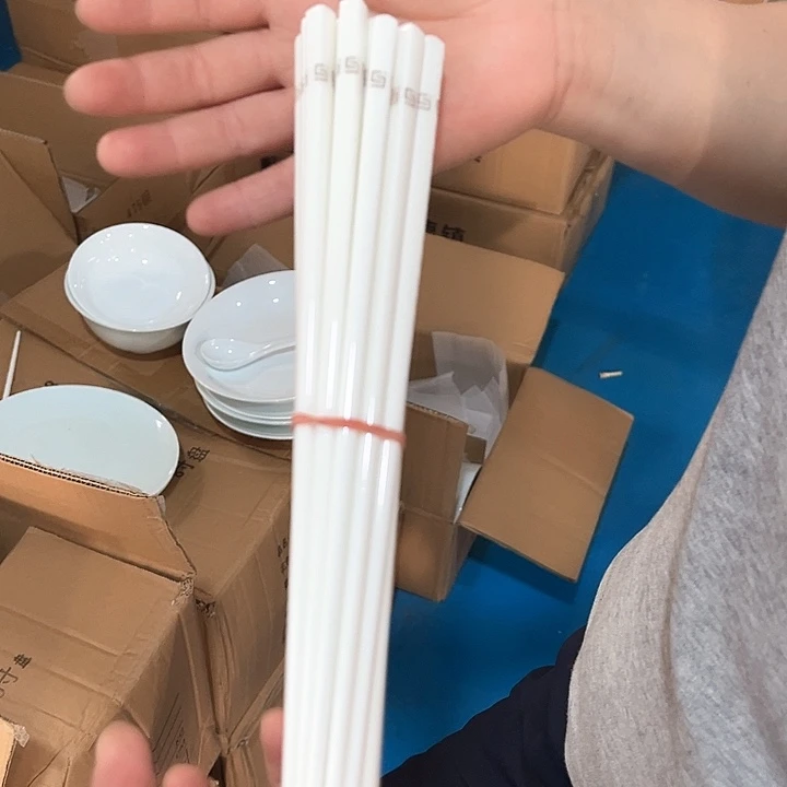 瓷片陶瓷筷子十双，包邮