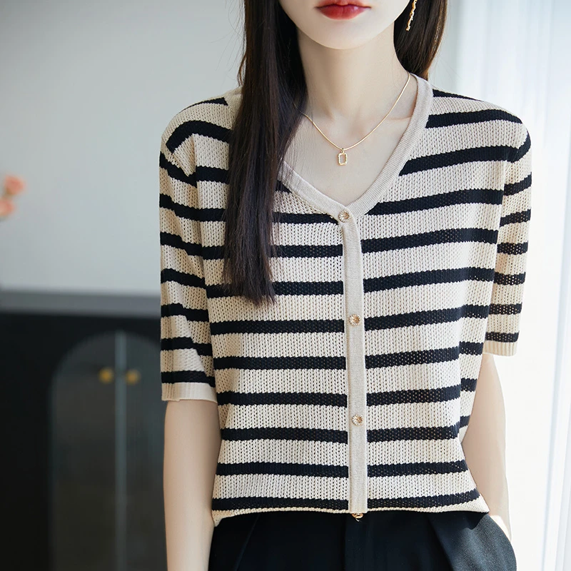 哥弟阿玛施正品V领冰丝洋气条纹T恤女装上衣薄款夏季时尚洋气衣服