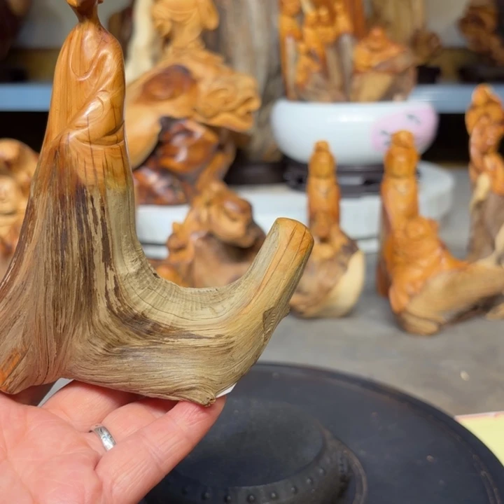 柏木太行崖柏无相佛