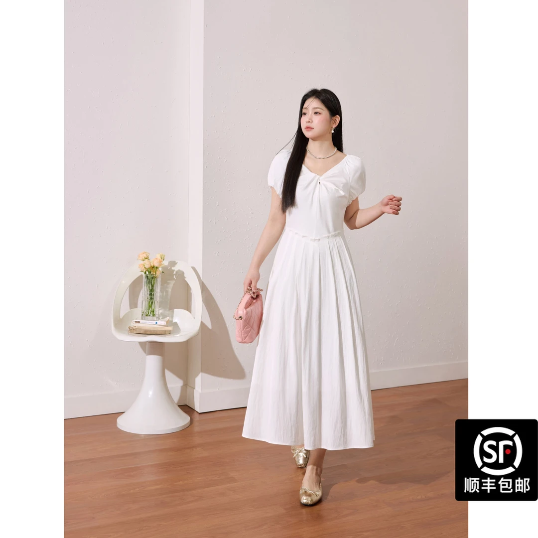 蓝语蓝语大码女装法式度假风莱赛尔连衣裙夏季收腰遮肉白色长裙子