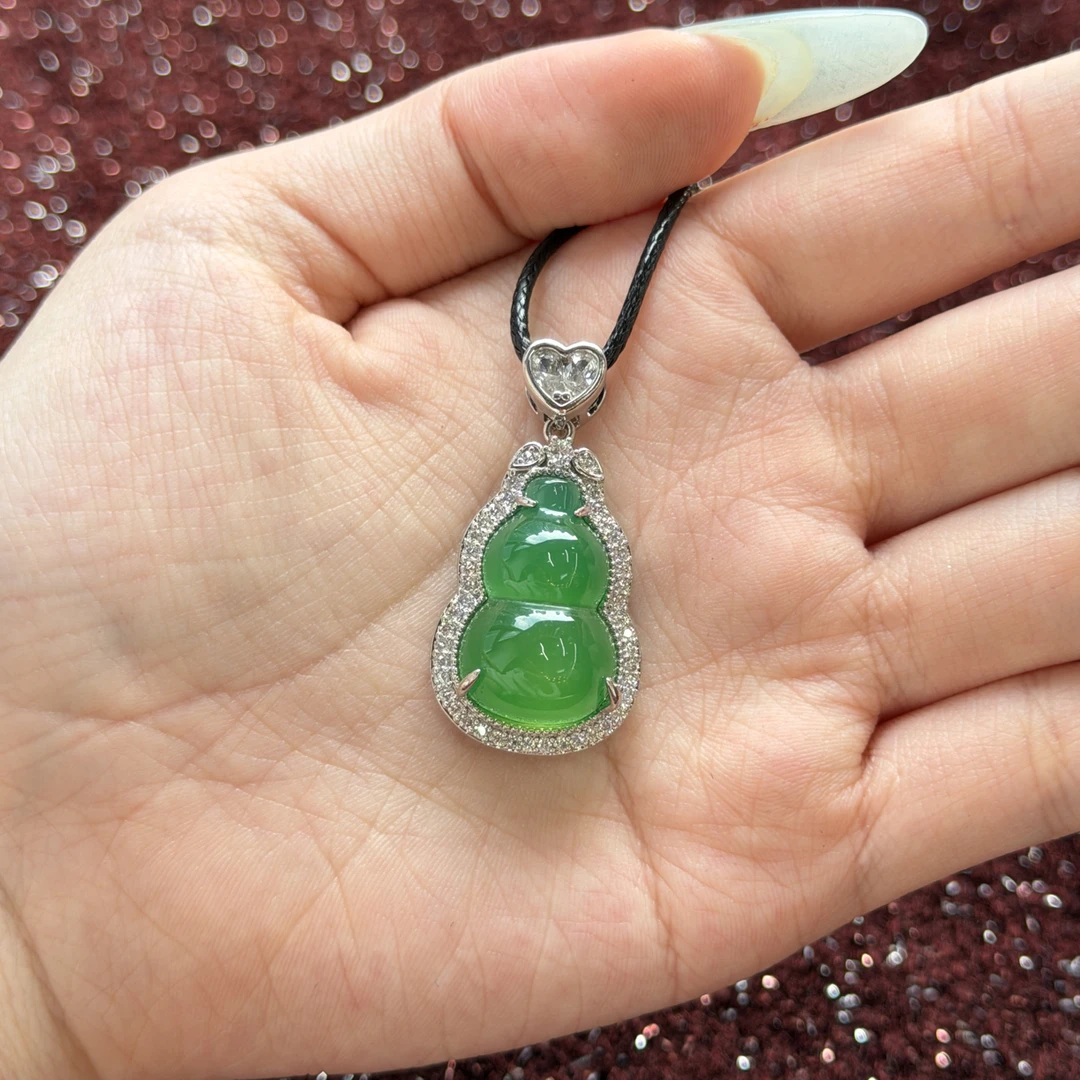 精品玉髓葫芦a23（多样性随机发拍一发一）