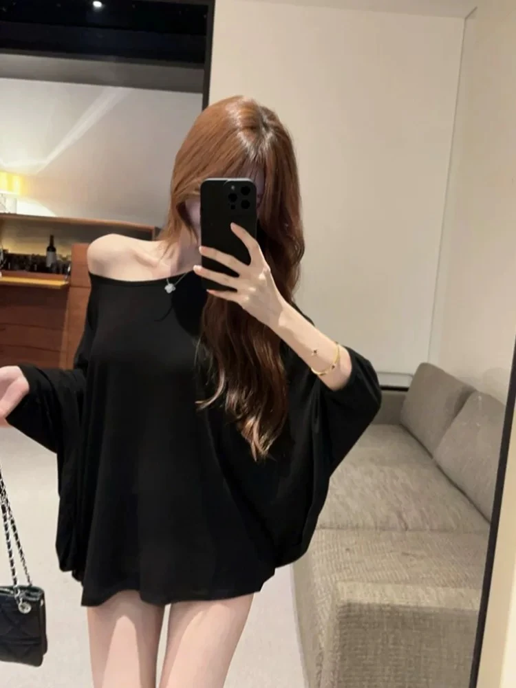 【叁月】夏季宽松高级感上衣T恤女薄款显瘦气质小众露肩防晒罩衫