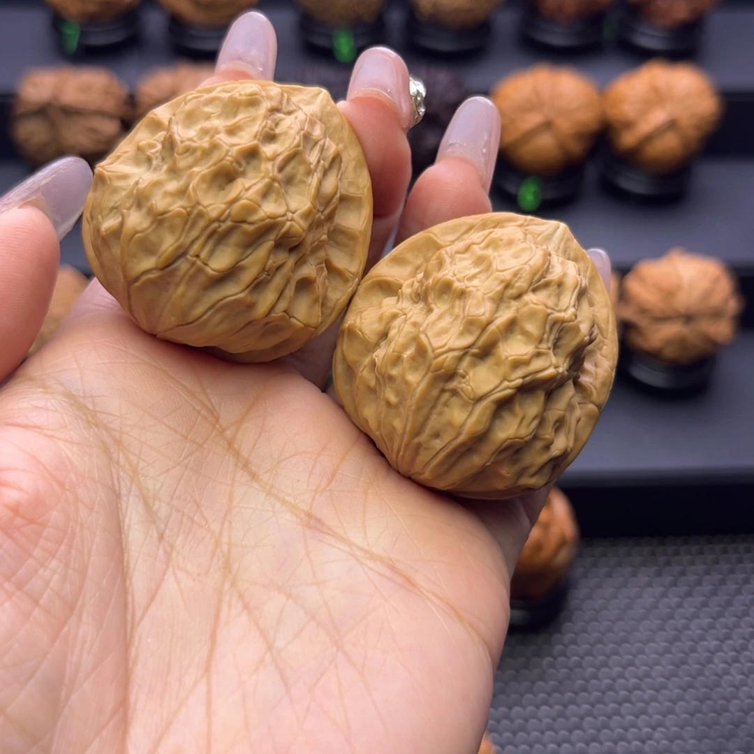 文玩核桃吊坠荷叶金蟾