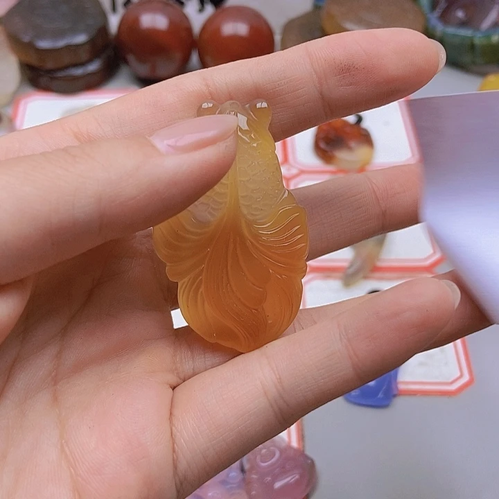 【闪购商品】玛瑙/玉髓未镶嵌珠宝半成品王