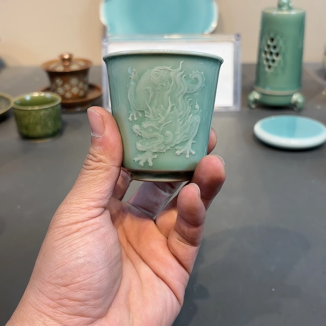 瓷片龙泉青瓷福利青瓷