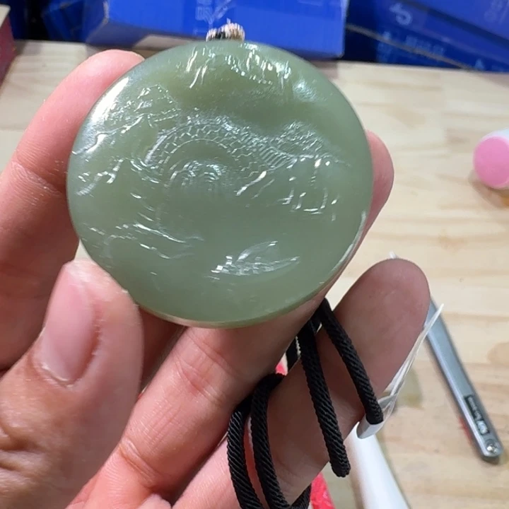 和田玉（糖玉）未镶嵌挂件