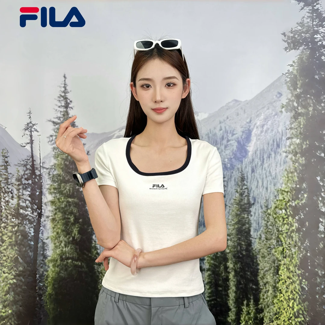 FILA斐乐T恤女装夏休闲百搭正肩透气修身U领短袖上衣F11W529108F