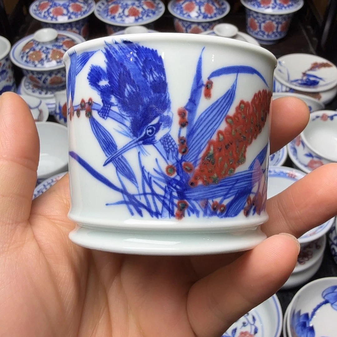 青花釉里红丹翠容天杯微瑕