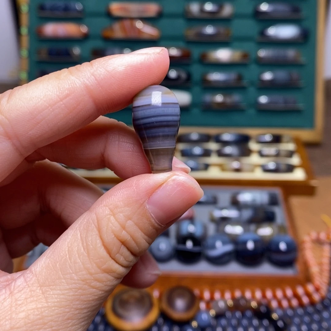 玛瑙/玉髓未镶嵌珠宝半成品