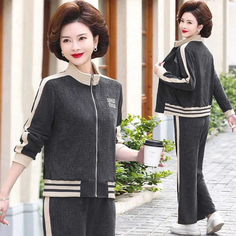 中老年妈妈2025春秋装时尚休闲运动服套装女外套中年上衣两三件套