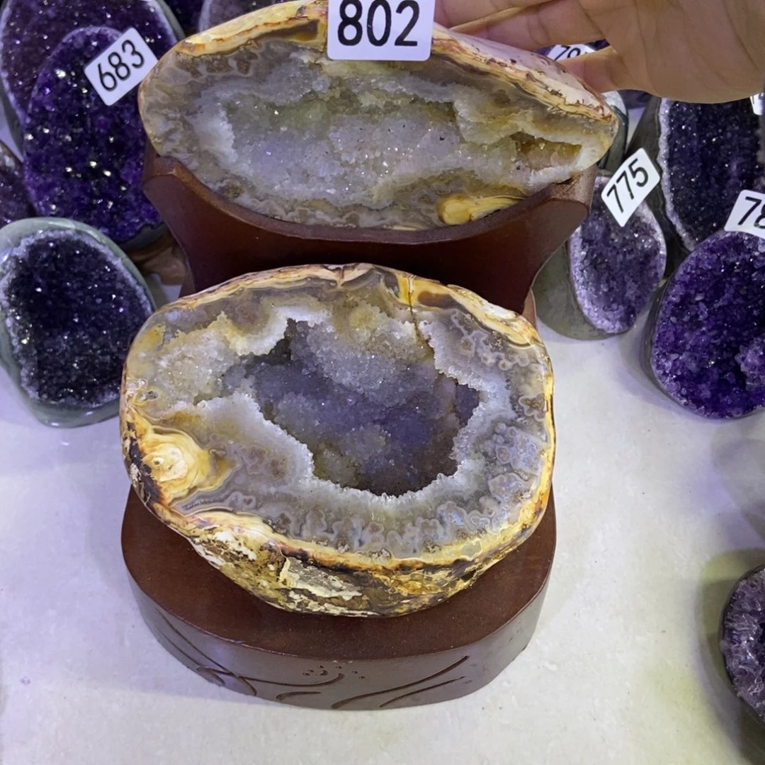 未镶嵌水晶大型摆件（非配饰）