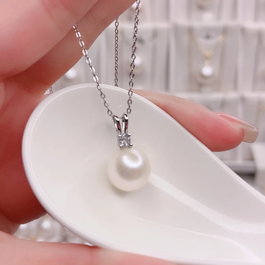 淡水珍珠未镶嵌吊坠(赠链)