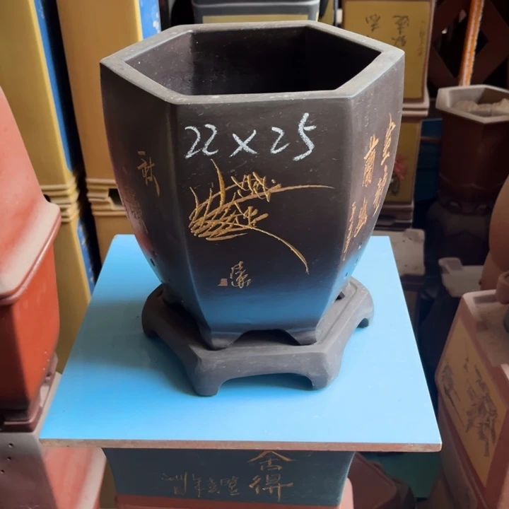 紫砂花盆紫砂花盆