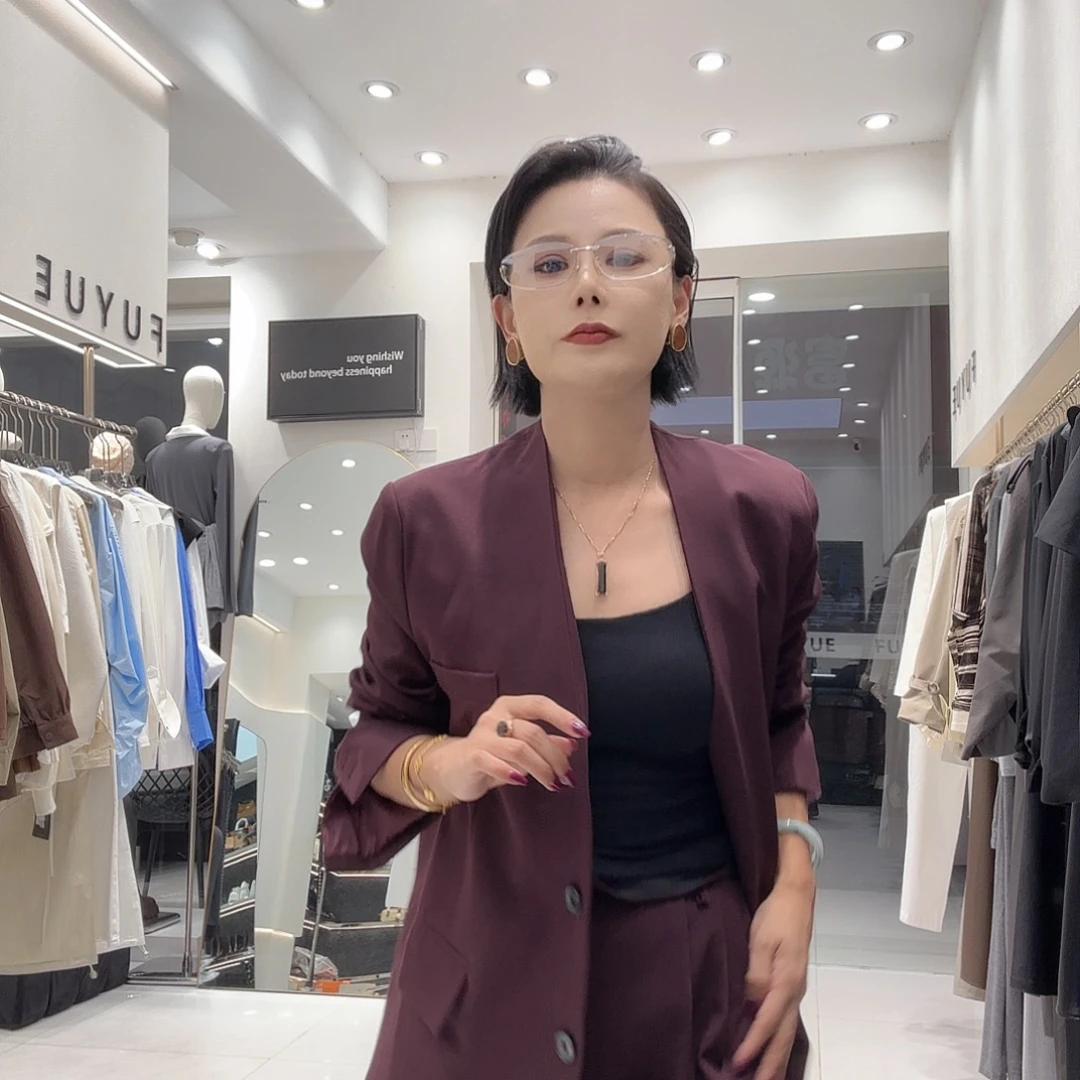 羊羔毛明天早上去学校