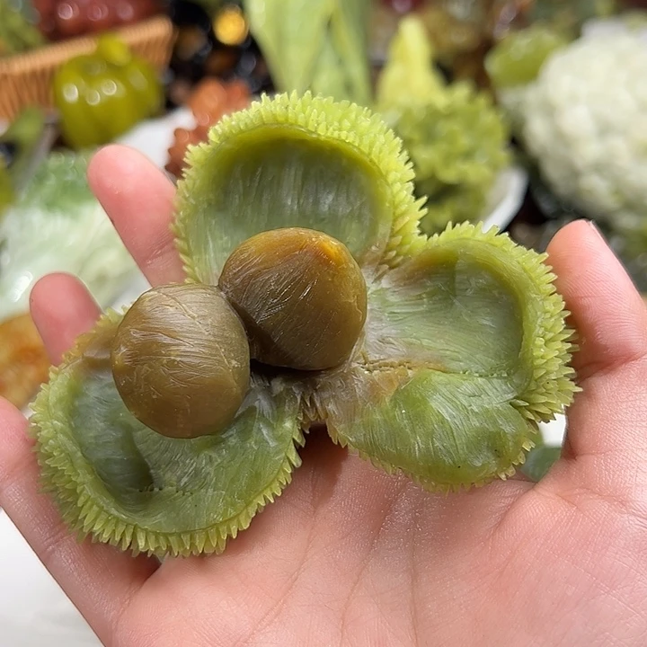 琬***儿蛇纹石玉未镶嵌珠宝奇石