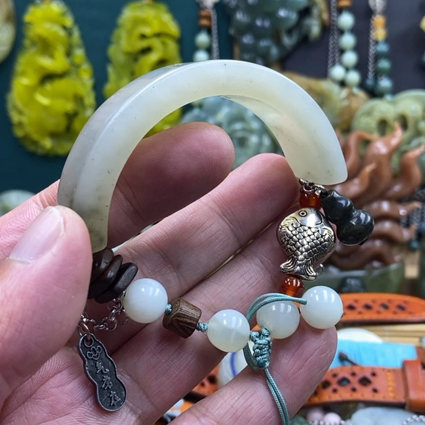 【闪购商品】未镶嵌岫玉手牌