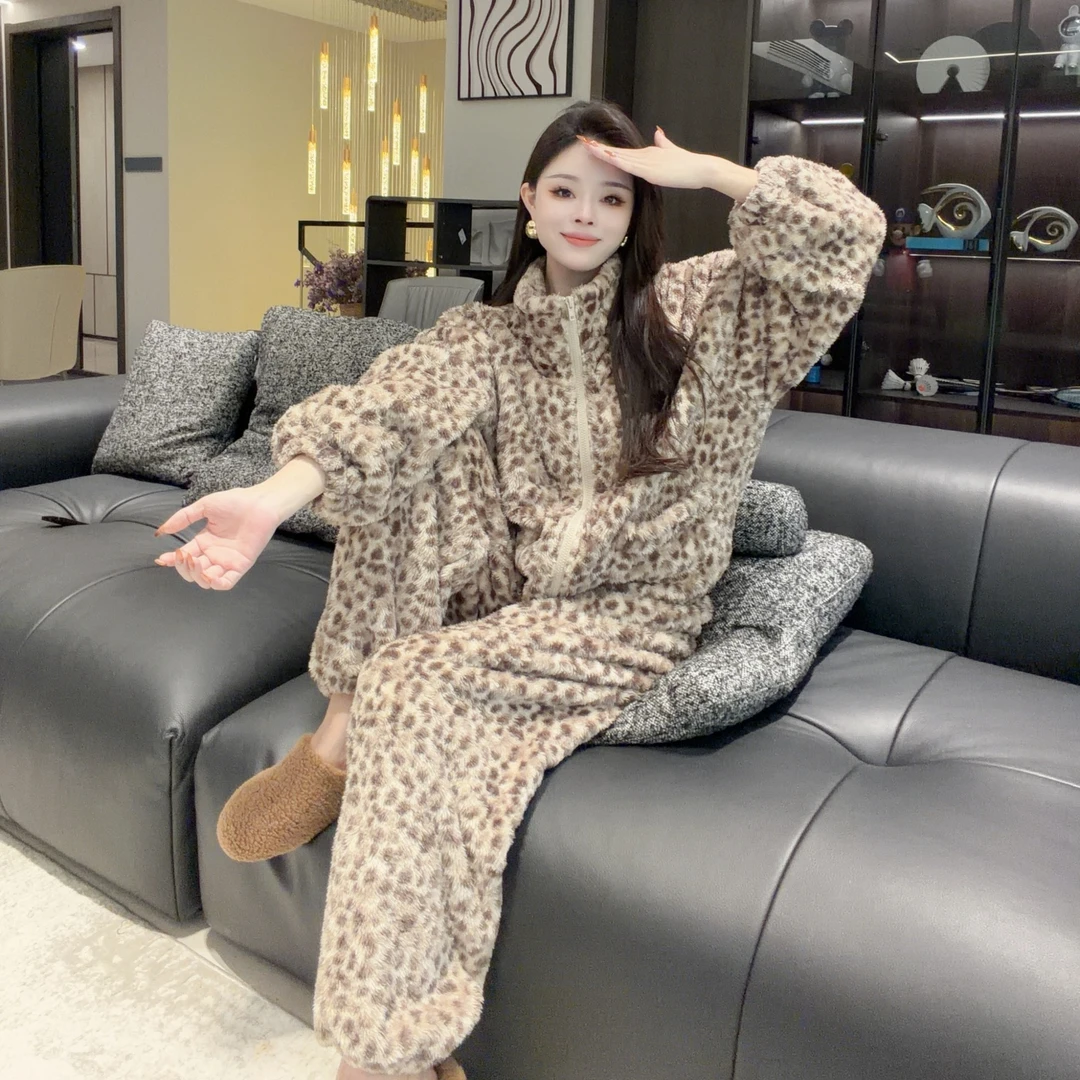 【晓溪服饰】冬季小豹点立领中长款宽松时尚家居服套装6902