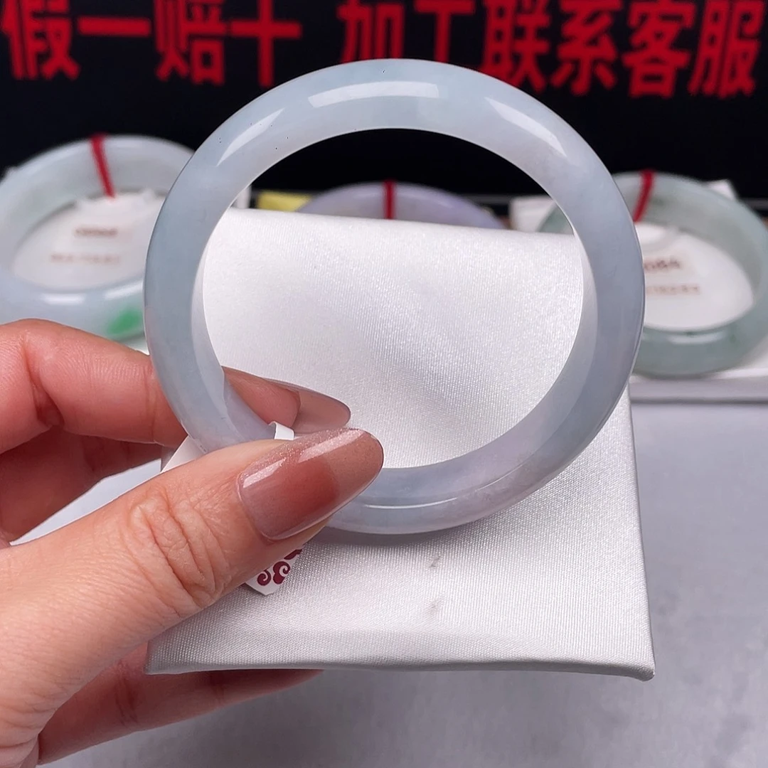 翡翠未镶嵌手镯068