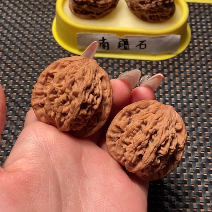 文玩核桃吊坠42全品麦虎