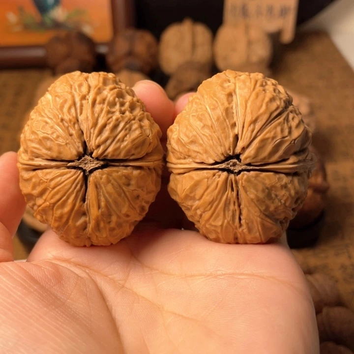 用***8云南铁核桃默认微瑕52