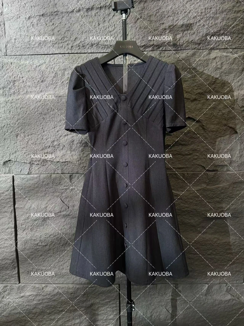 【原创大码设计师款女装】2025新款简单显瘦时尚大码连衣裙K3216