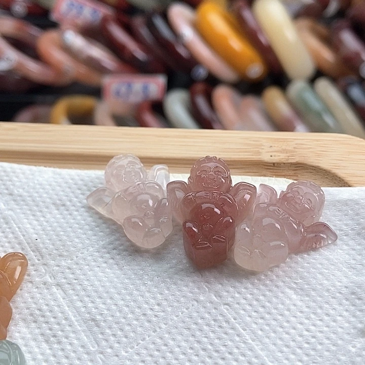 石英质玉颈饰未镶嵌灵