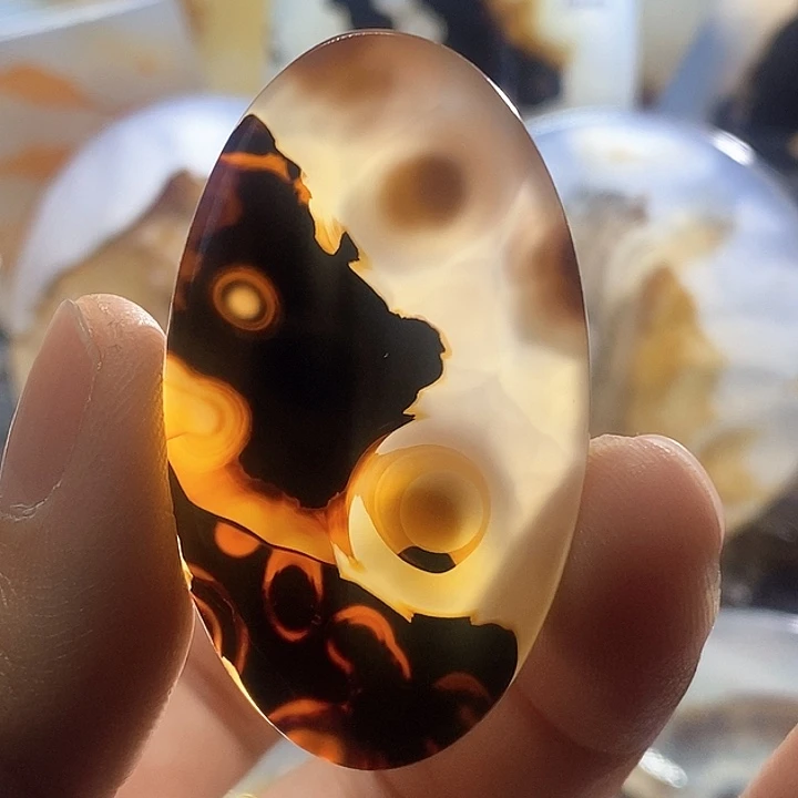 未镶嵌颈饰玛瑙/玉髓