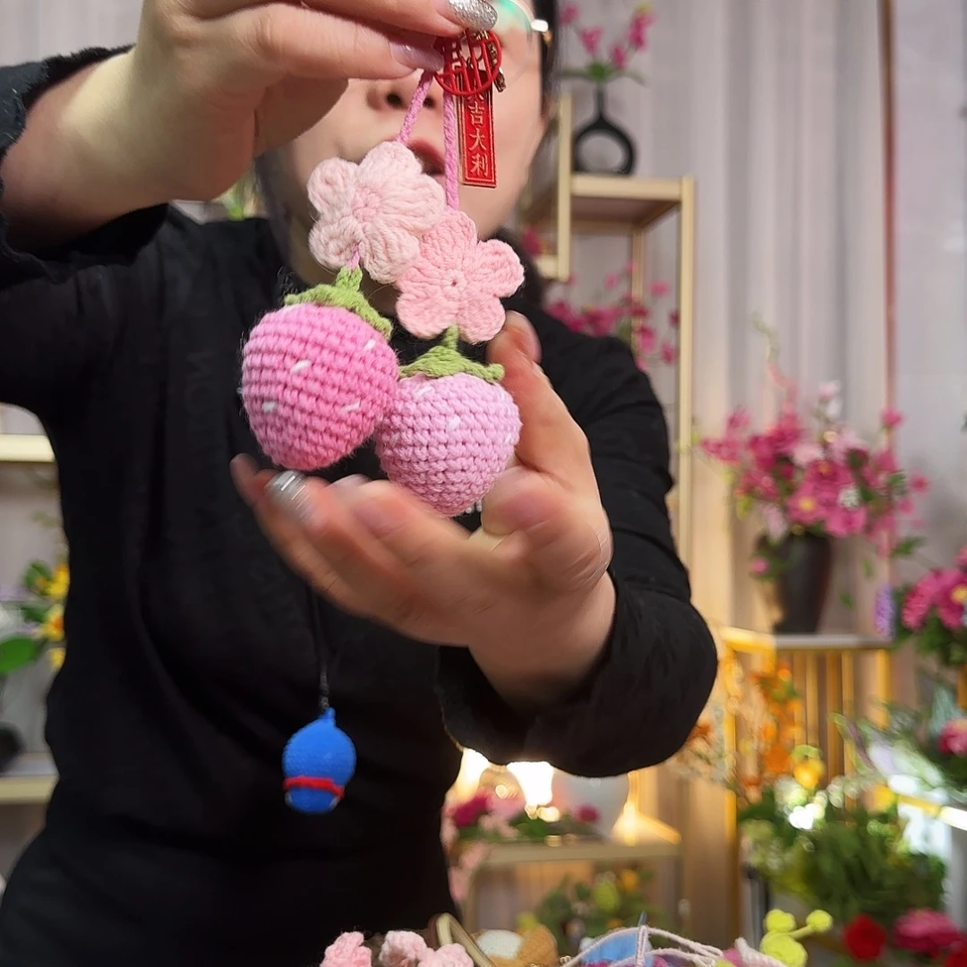 纯手工钩织手工钩织设计挂件