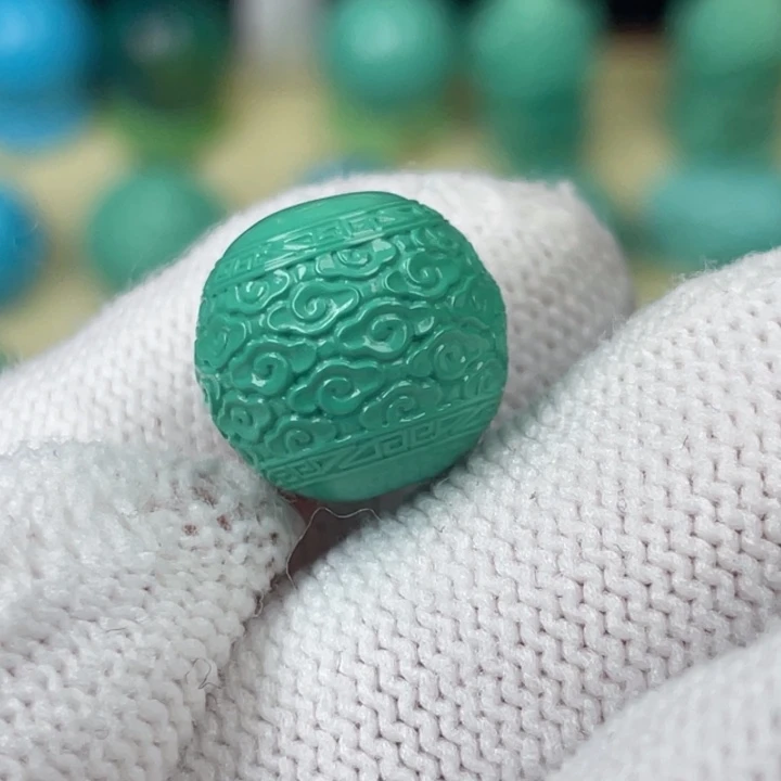 高瓷绿13.7mm祥云圆珠