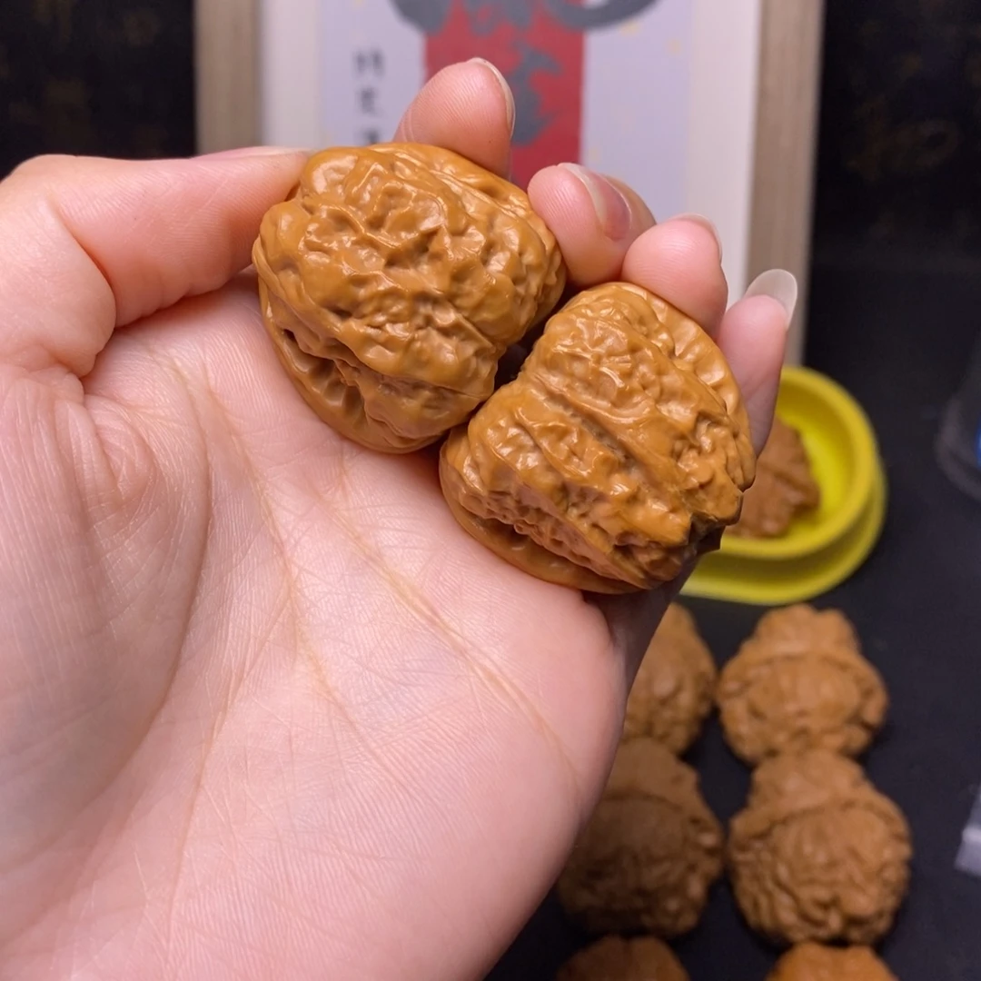 王****文玩核桃吊坠蛤蟆35