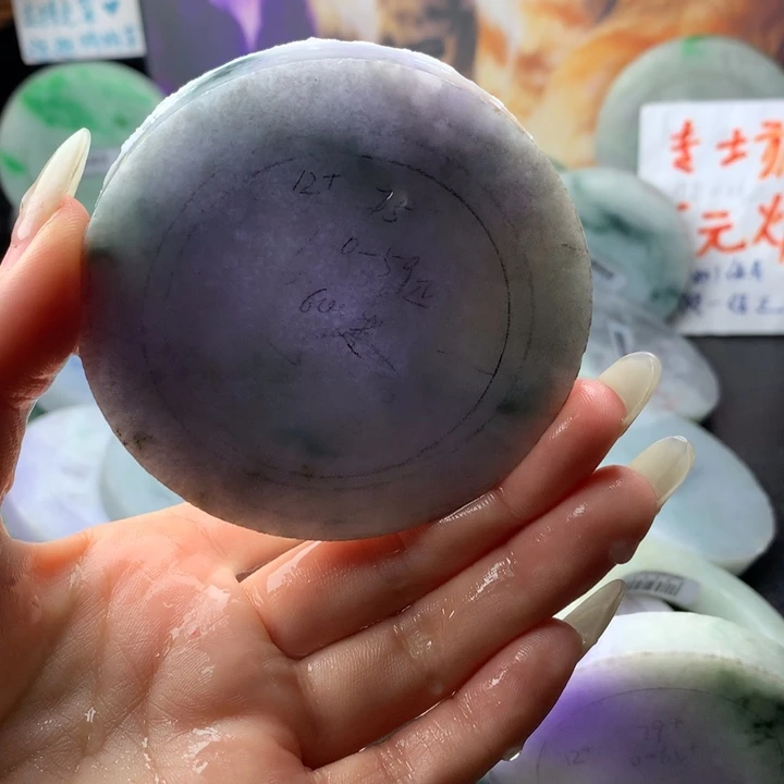 定制翡翠未镶嵌手镯