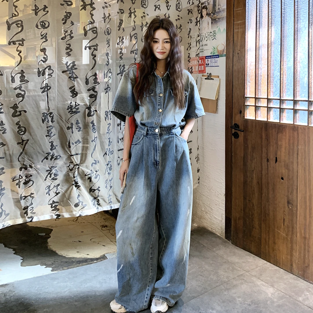 复古做旧工装牛仔连体裤女夏季2025年帅气时髦酷飒高腰阔腿连衣裤