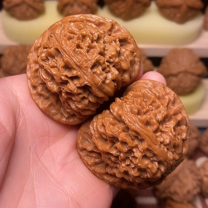 吊坠文玩核桃49球疆精配