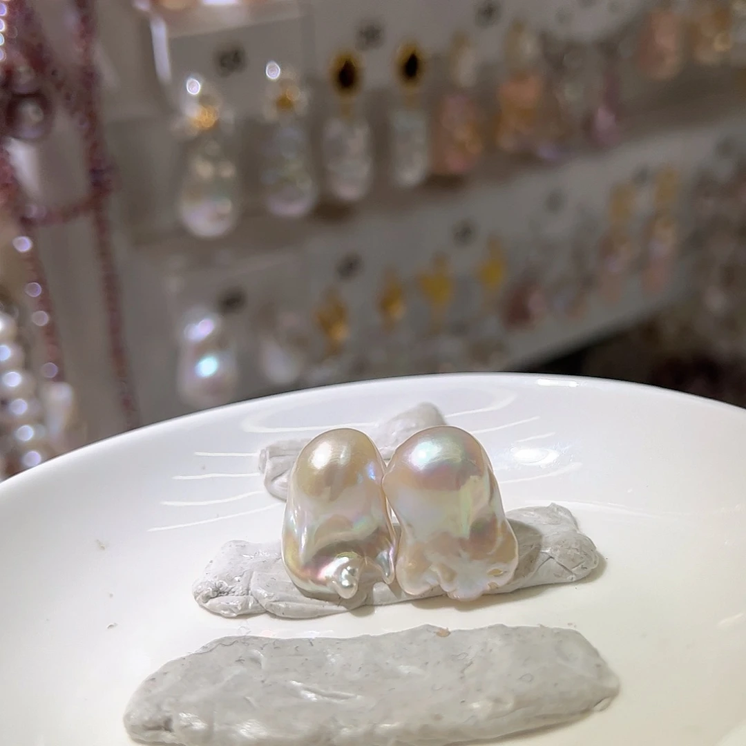 银S925镶嵌淡水珍珠耳饰