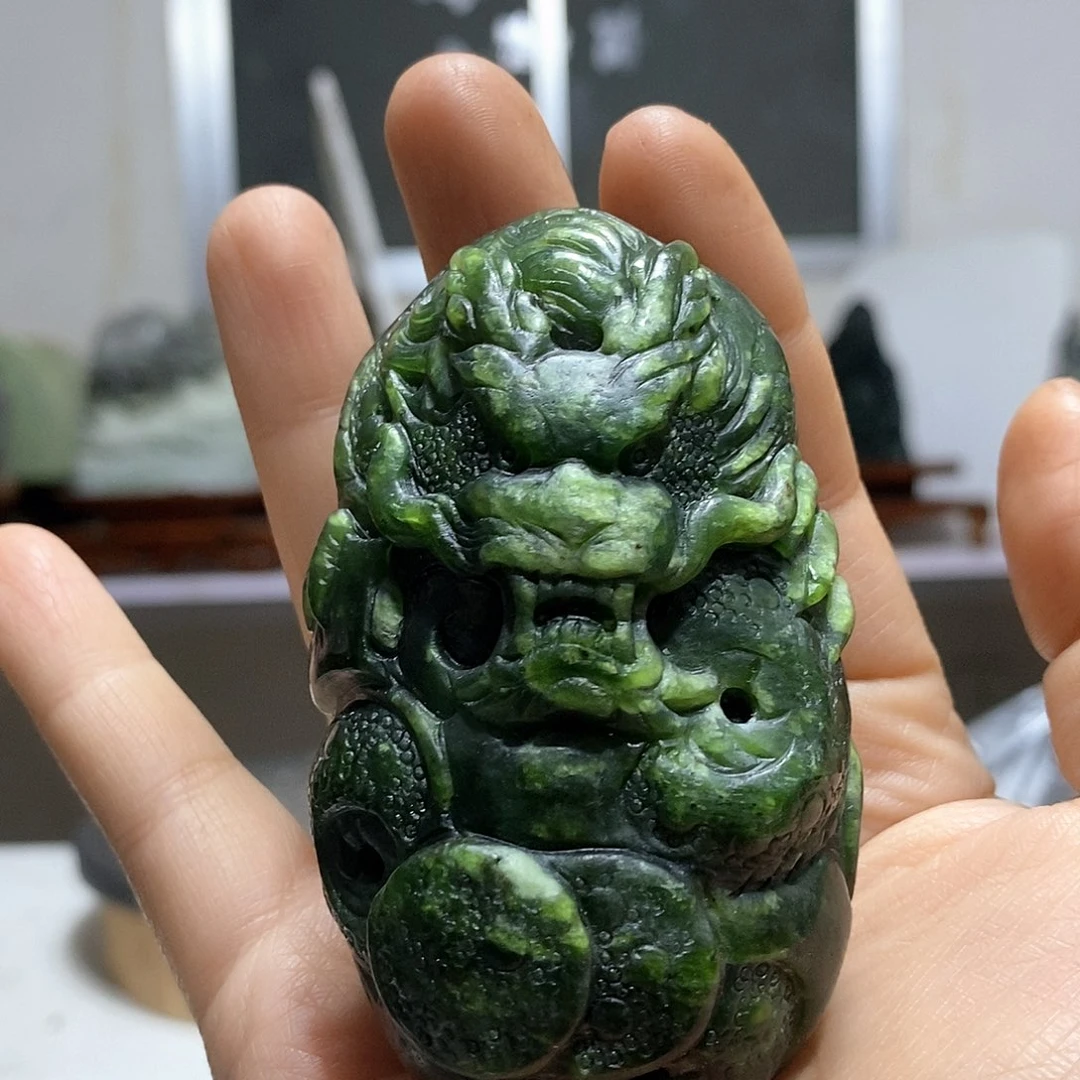 玉玉未镶嵌居家办公