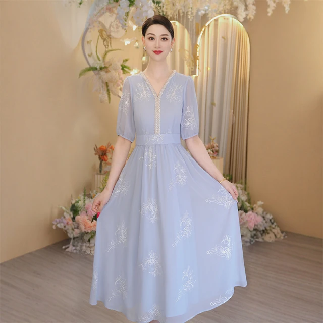 蓝色V领短袖连衣裙女装2025新款夏季洋气减龄显白裙子OHDRI04060