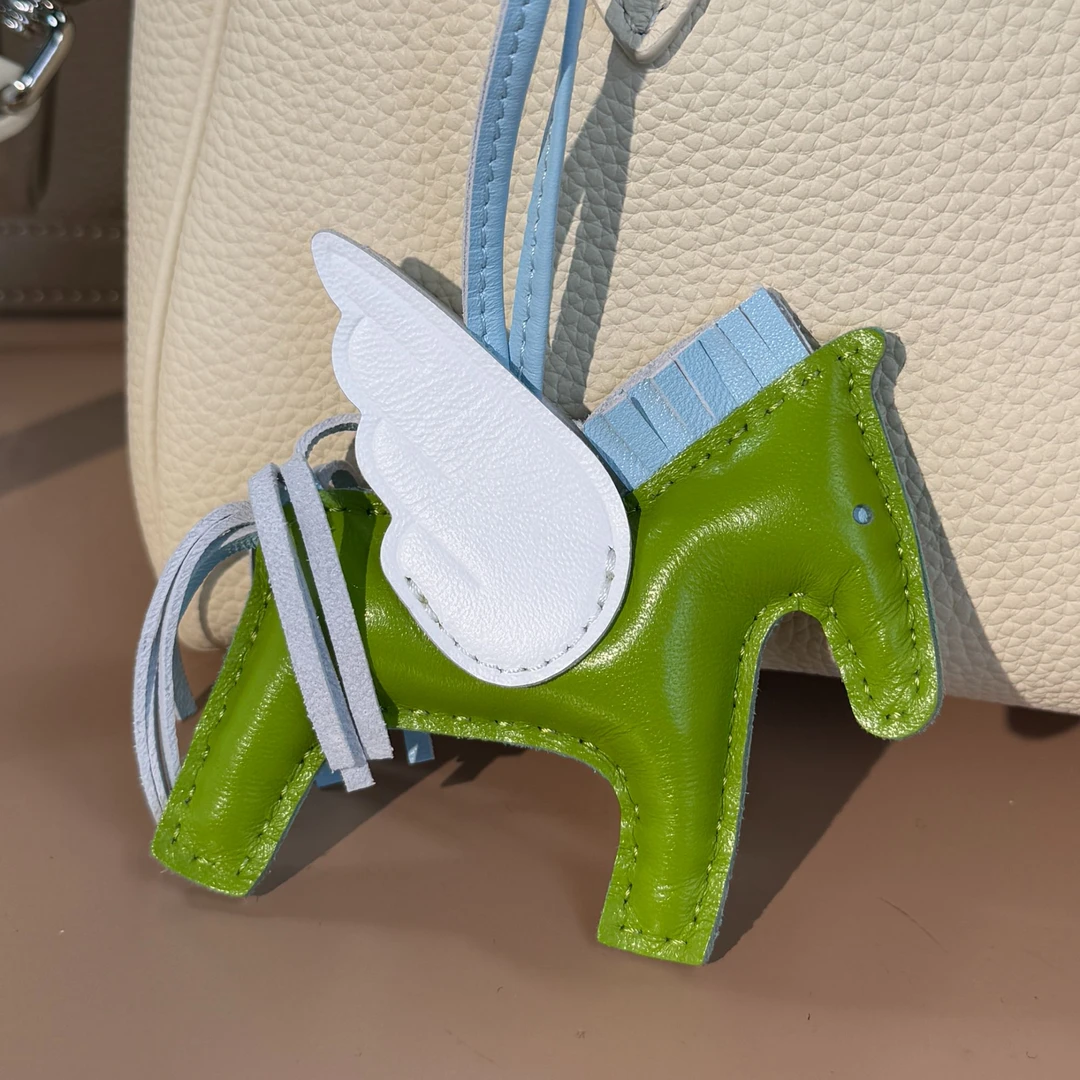 CHICWIND定制羊皮小马包包挂饰挂件