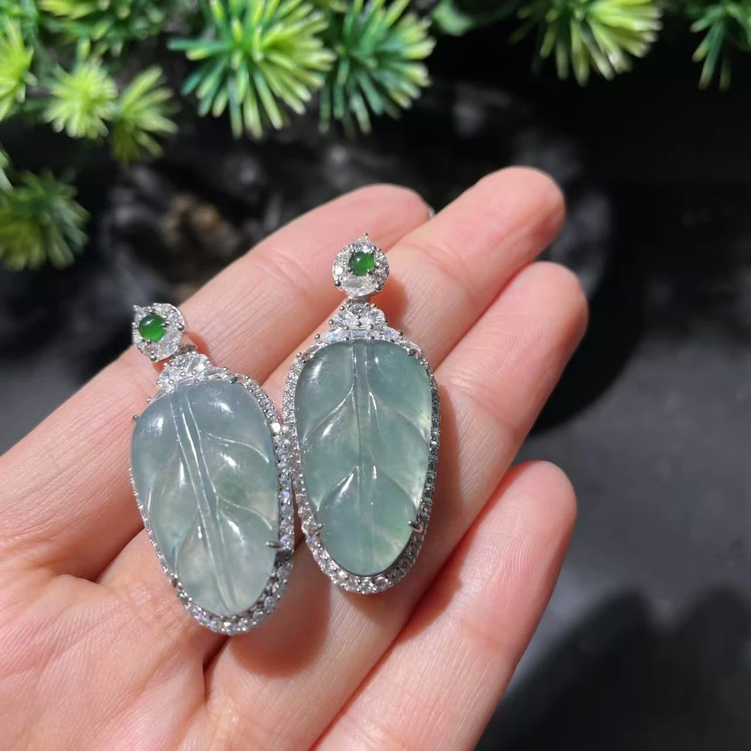 【玉经纶】20262/Q104-天然A货翡翠叶子吊坠-多样性发其一24/14/1.4