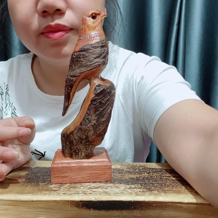木照**穹百年树的设计风格