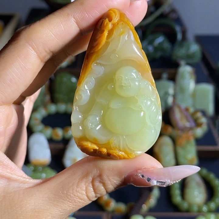 和田玉未镶嵌吊坠(不含链)腾*里