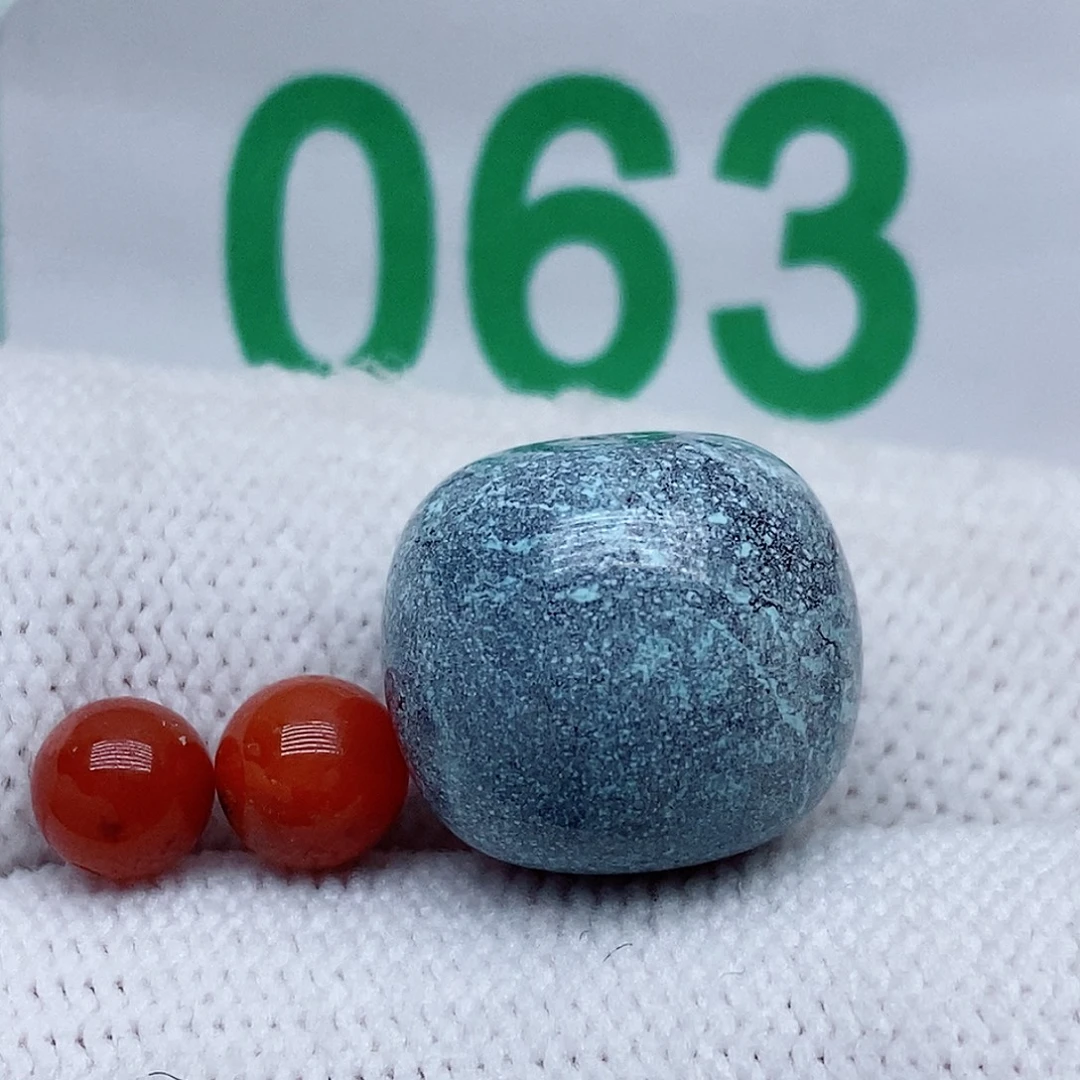 南红玛瑙未镶嵌珠宝奇石